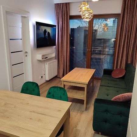 Opera Kolobrzeska 6 Super Vip Apartment Opolznevoye Bagian luar foto
