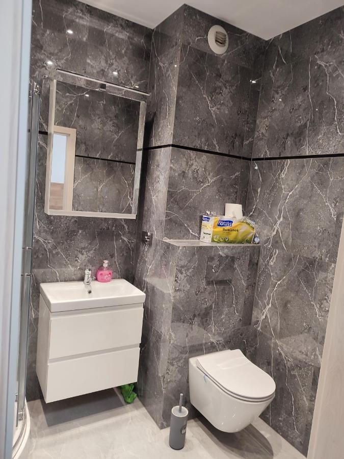 Opera Kolobrzeska 6 Super Vip Apartment Opolznevoye Bagian luar foto