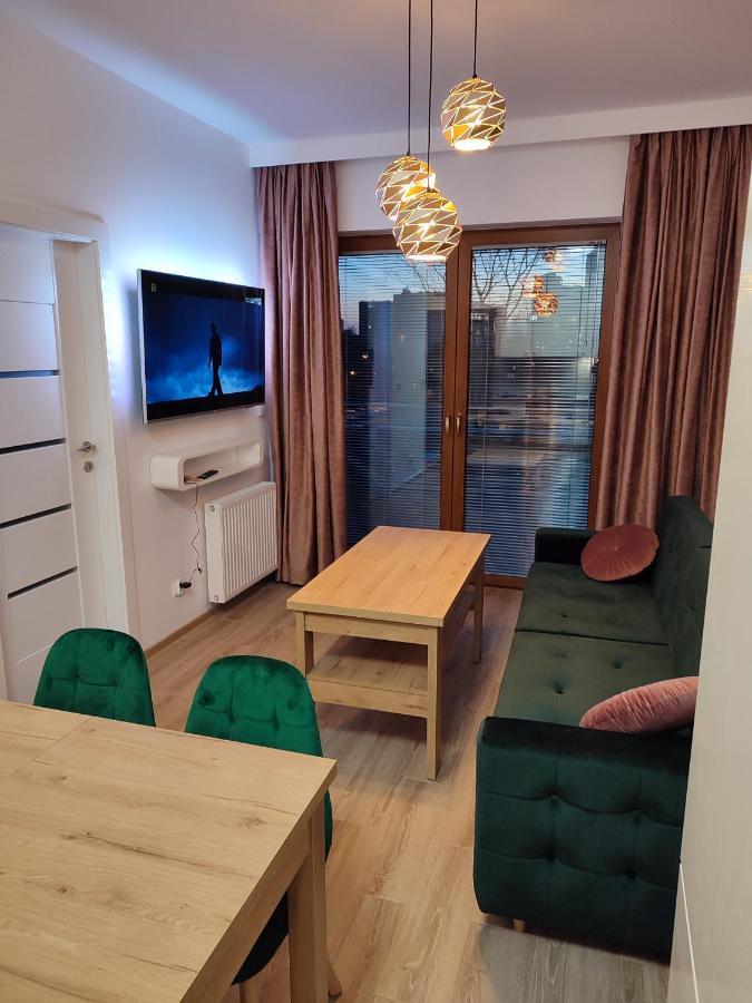 Opera Kolobrzeska 6 Super Vip Apartment Opolznevoye Bagian luar foto