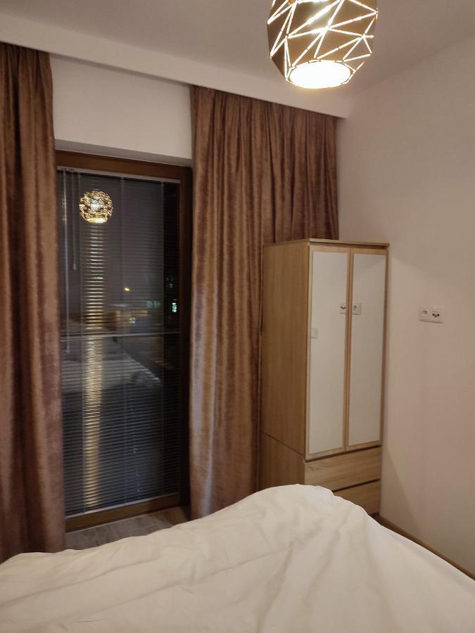Opera Kolobrzeska 6 Super Vip Apartment Opolznevoye Bagian luar foto